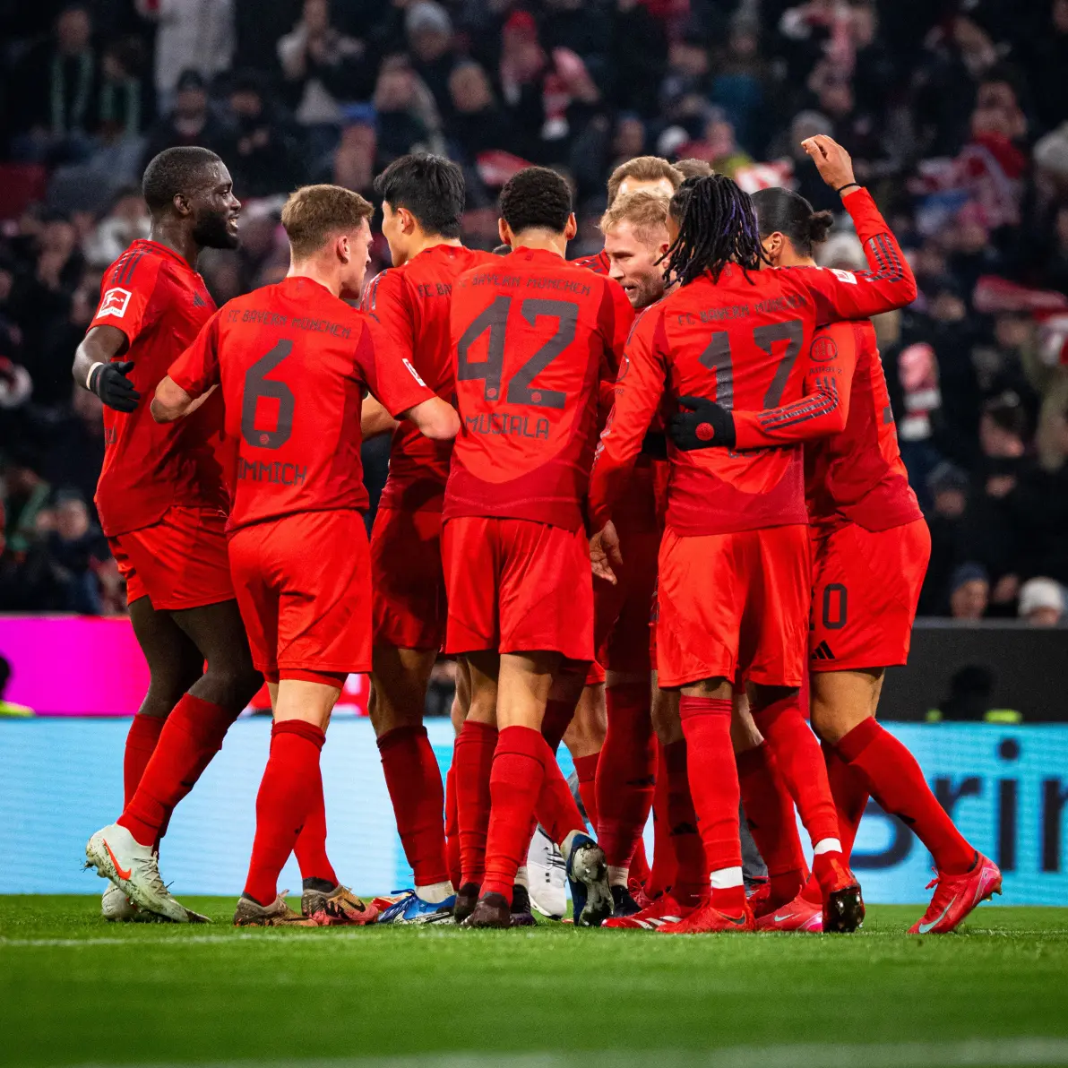 拜仁逆袭挺进半决赛,德甲雄风不可阻挡 拜仁逆袭挺进半决赛,德甲雄风不可阻挡