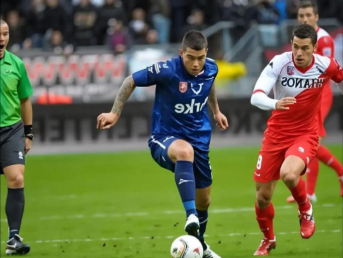 欧洲联赛再次出现关键比赛,球队备战紧张 欧洲联赛再次出现关键比赛,球队备战紧张